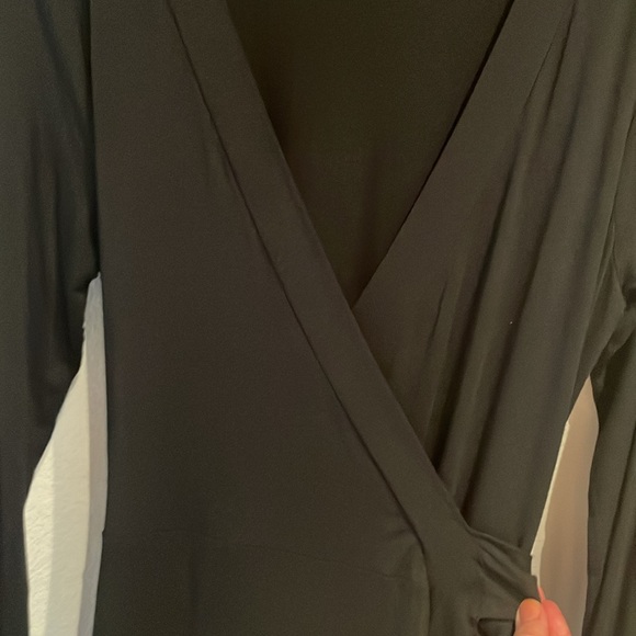 Banana Republic Stretch Jersey Wrap Dress, Black, Size M - Picture 5 of 10